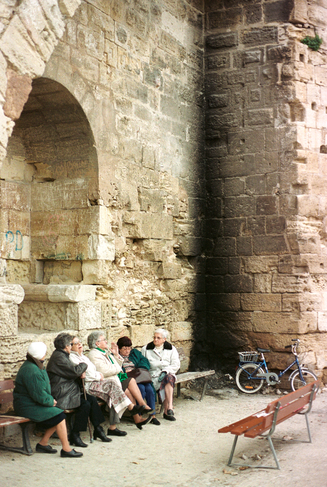 france02